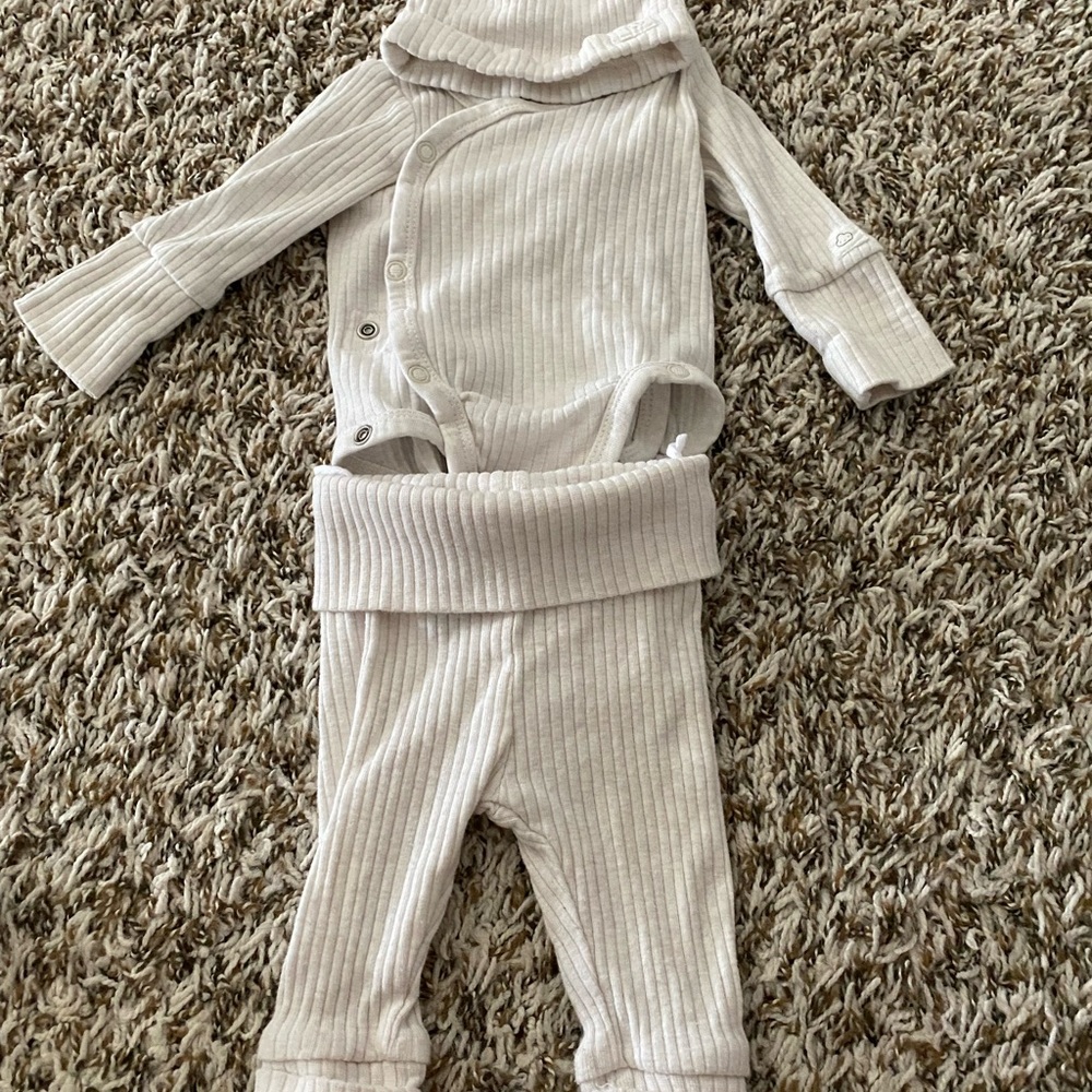 H&M Cream Kids Matching Set